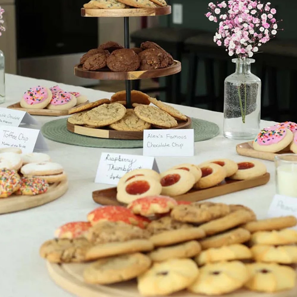 holiday cookie exchange table