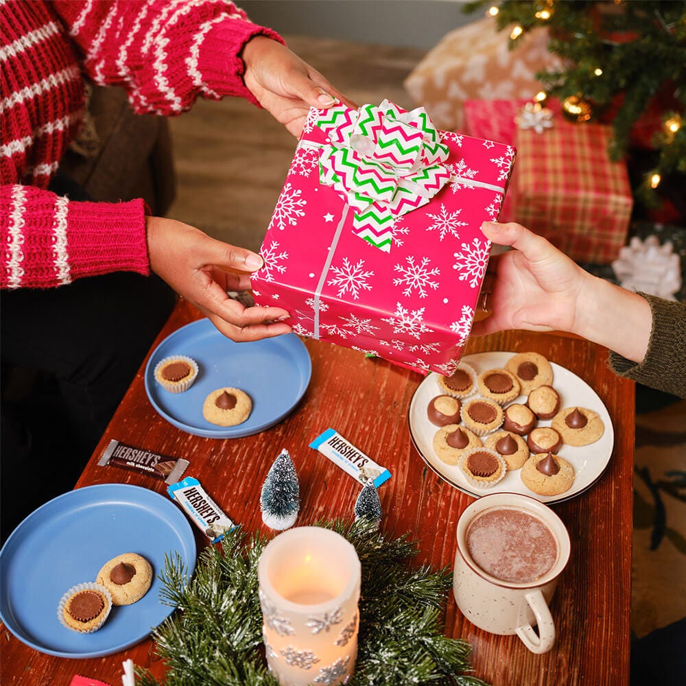 reeses white elephant