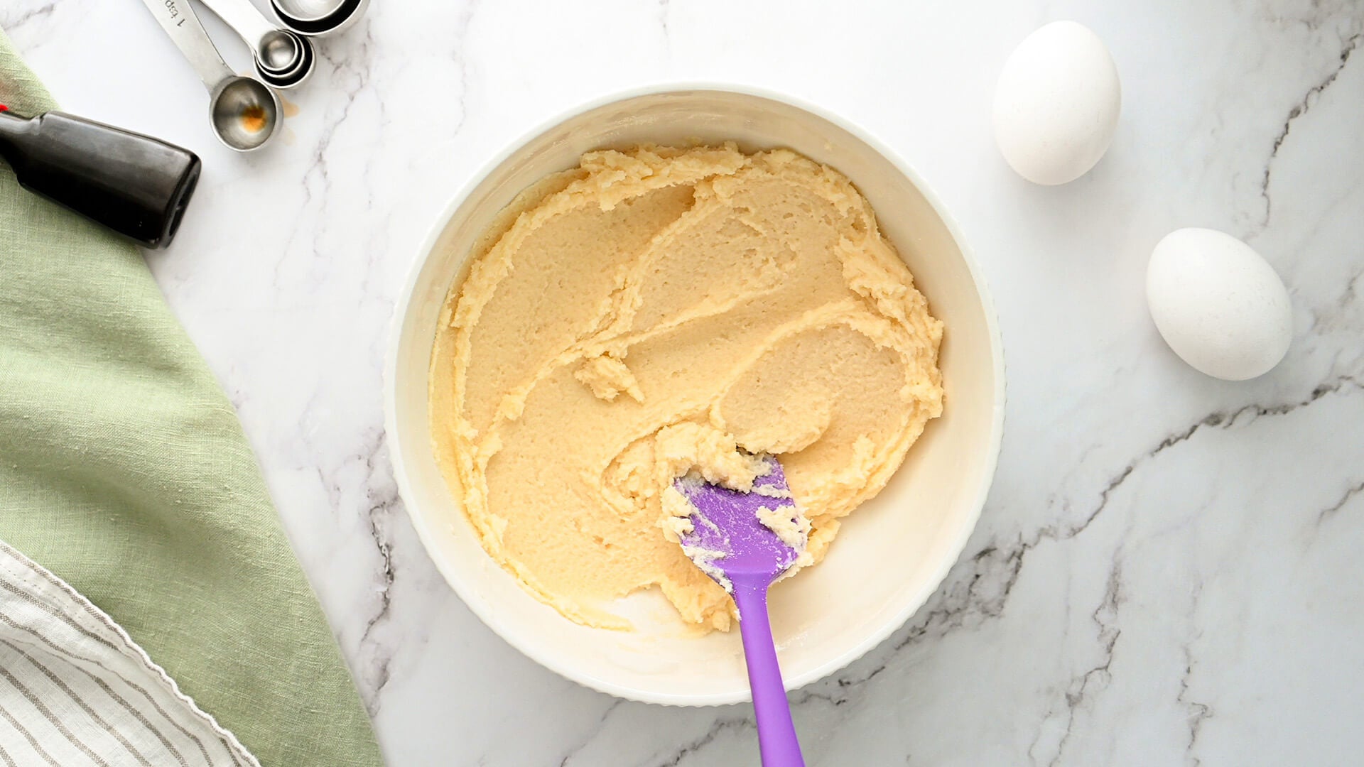 wet inggredients in mixing bowl