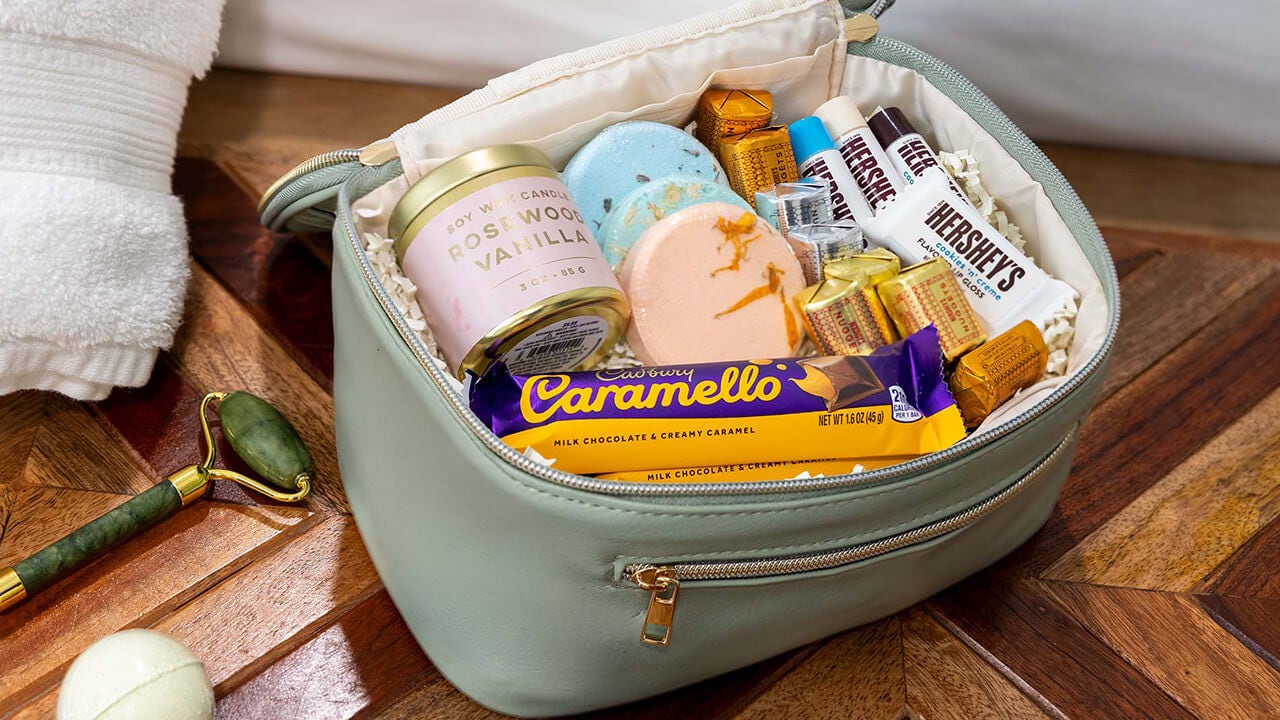 soothing self care spa gift basket